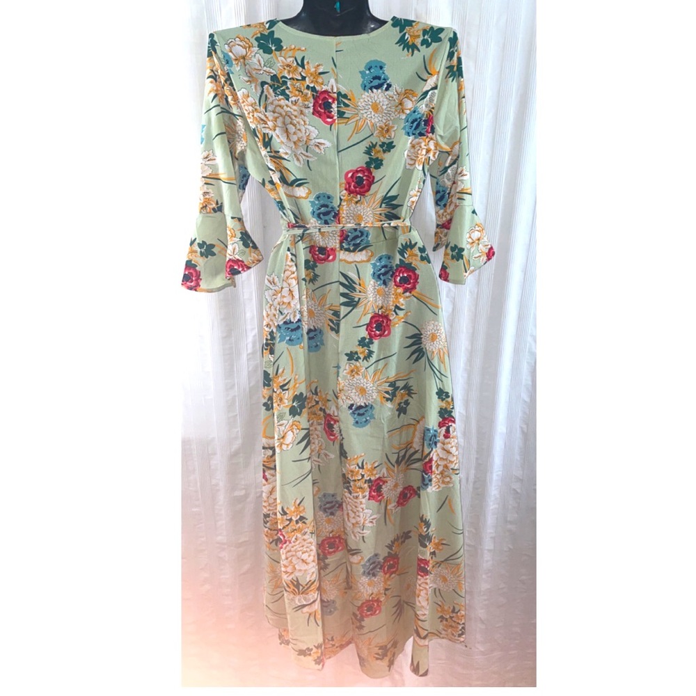 NEW Lulu’s Ruffle Wrap Dress, Size Small - Picture 6 of 6